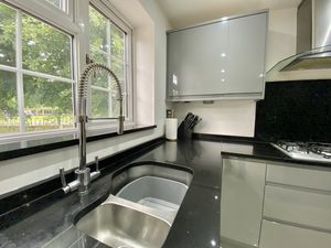 Breakfast Kitchen- click for photo gallery